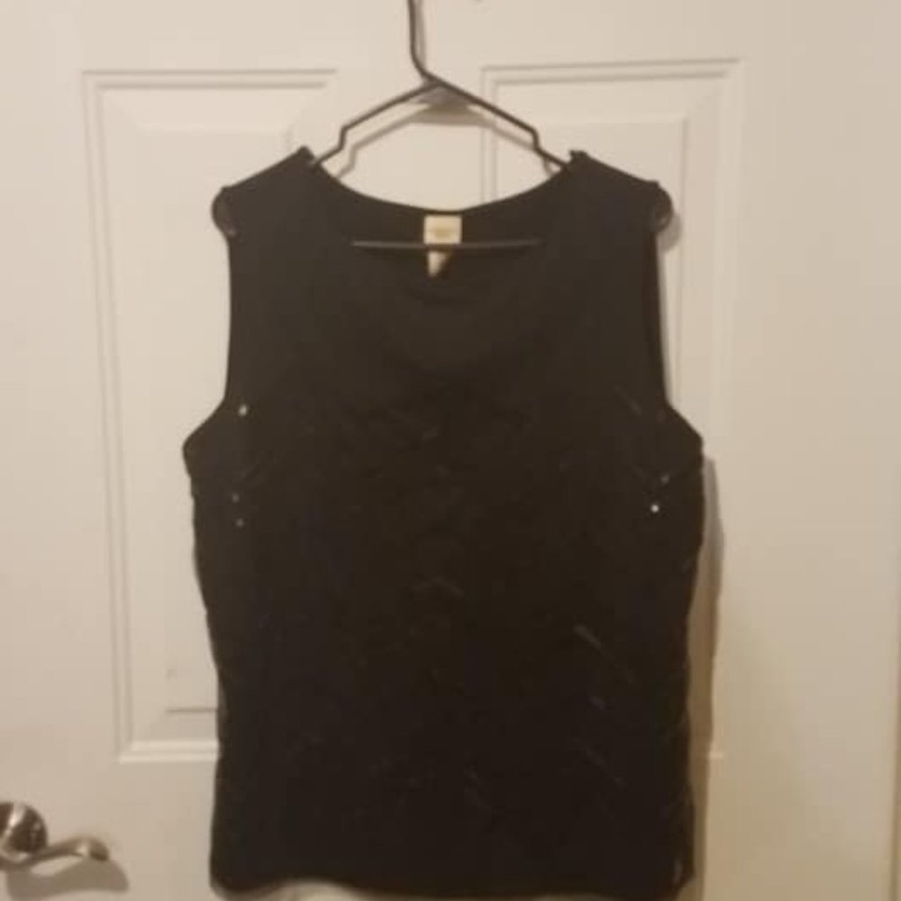 Covington woman 16-18w black sequined top